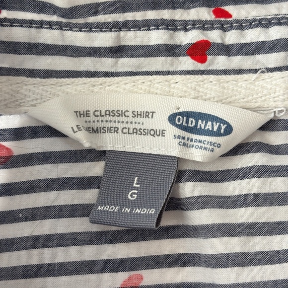 Old Navy Classic Collared LS Shirt Gray White Striped w/ Heart Pattern Women’s L - Picture 11 of 13